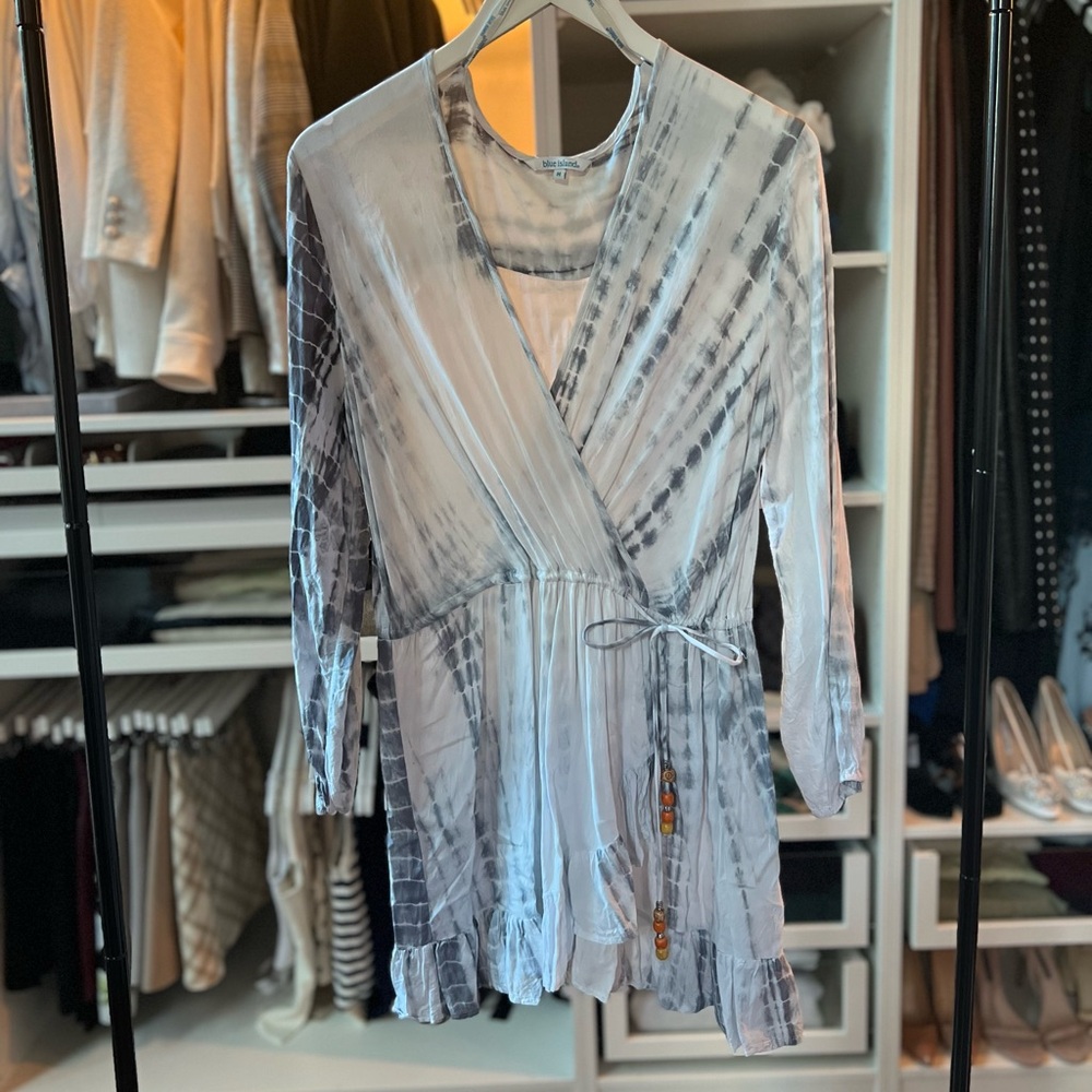 Blue Island Tie-Dye Swim Coverup - White and Black